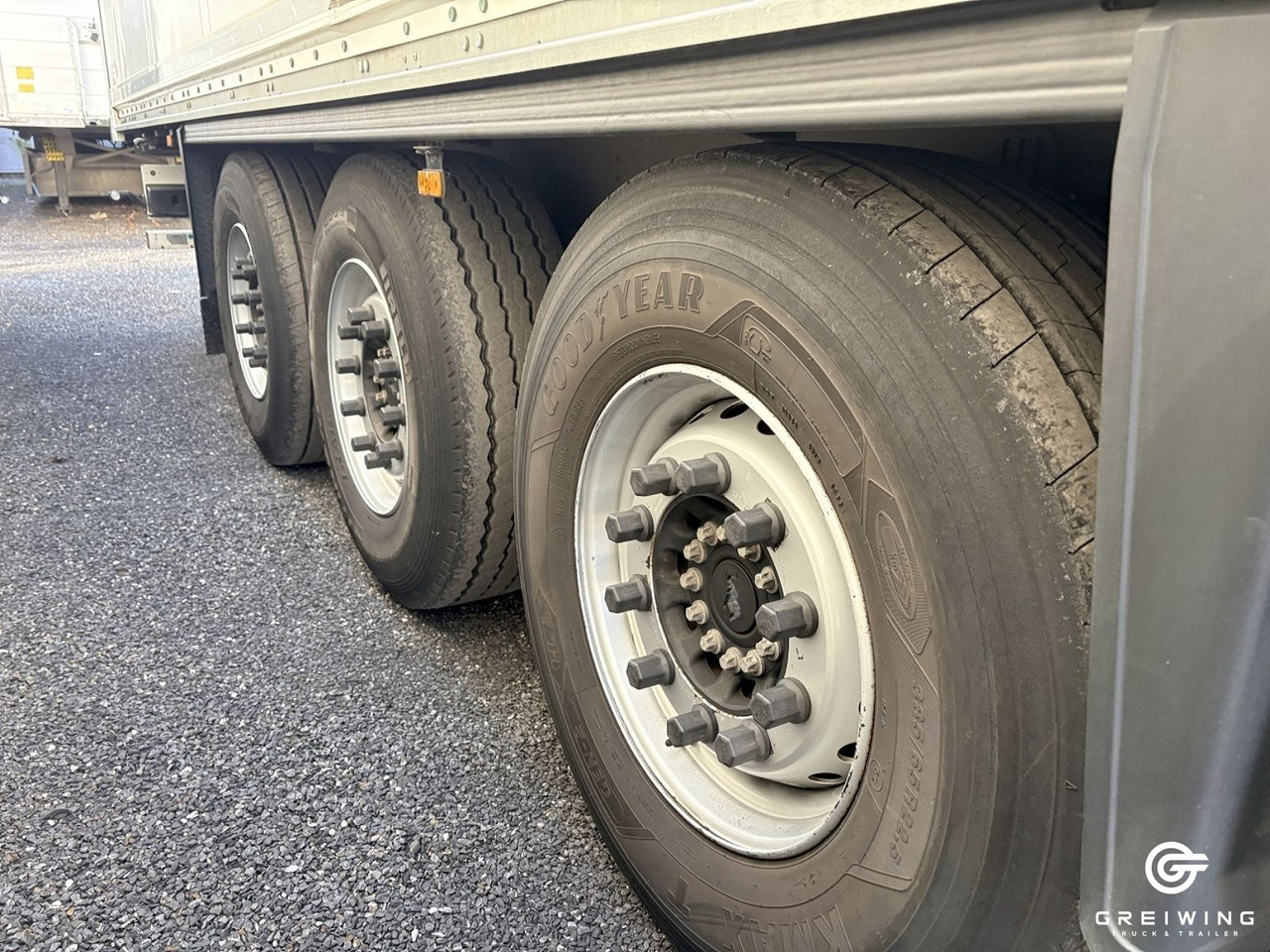 Schmitz Cargobull SKO 24 Isokoffer,Ab KW 46, Miete mögl. - Closed box semi-trailer: picture 3 Schmitz Cargobull SKO 24 Isokoffer,Ab KW 46, Miete mögl. - Closed box semi-trailer: picture 3