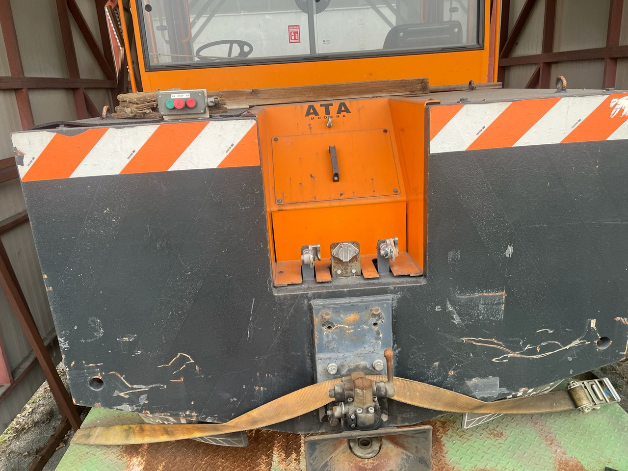 Pushback tractor ATA 8500 4X4: picture 8 Pushback tractor ATA 8500 4X4: picture 8