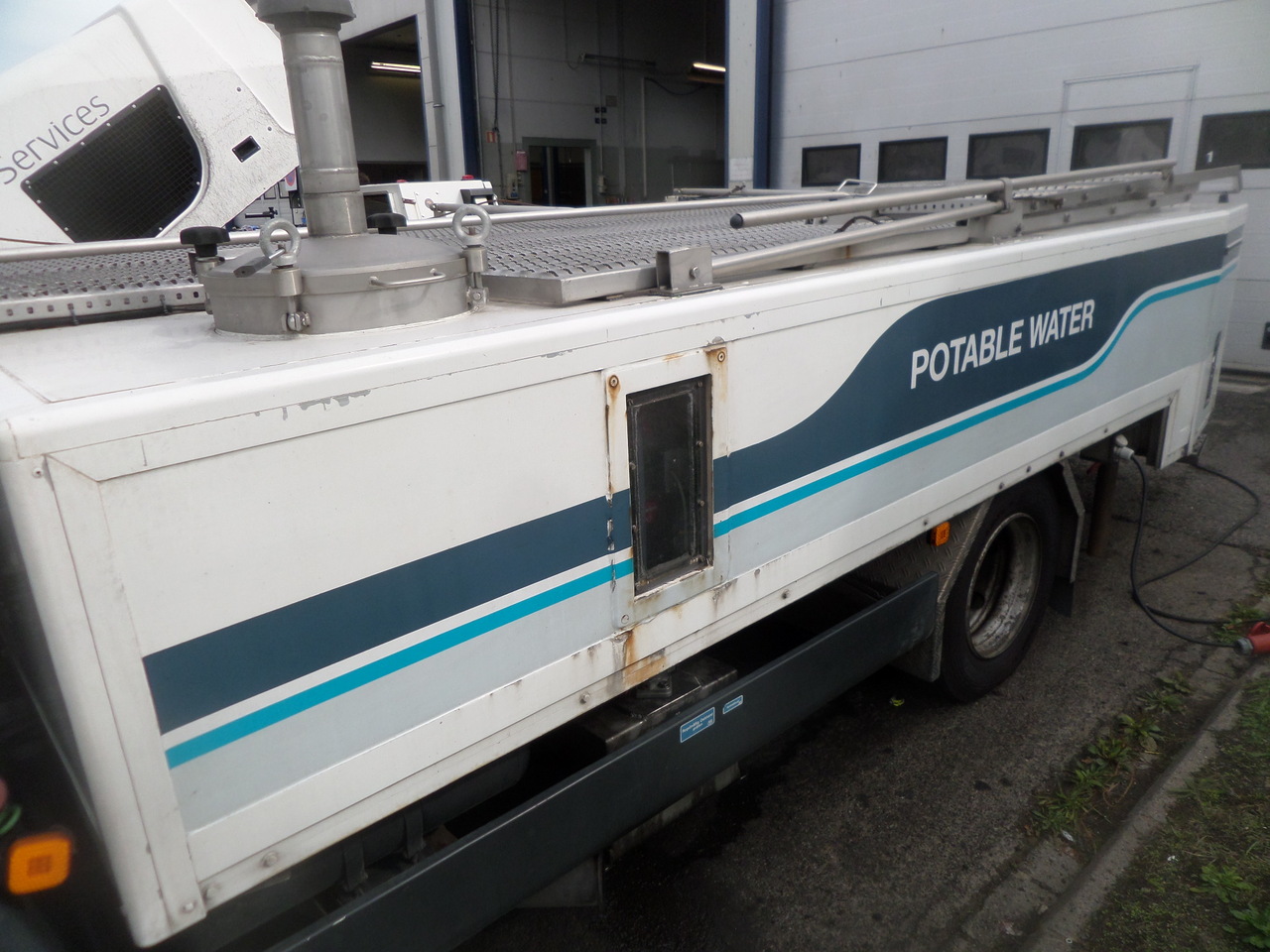 Schrader Water truck WSU 3000 MAN - Ground support equipment: picture 4 Schrader Water truck WSU 3000 MAN - Ground support equipment: picture 4