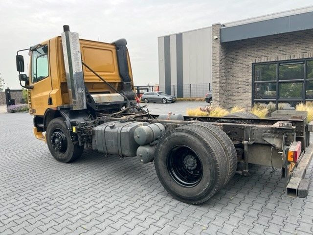 DAF CF 65 FA65.210 CF Right Hand Drive - Cab chassis truck: picture 3 DAF CF 65 FA65.210 CF Right Hand Drive - Cab chassis truck: picture 3