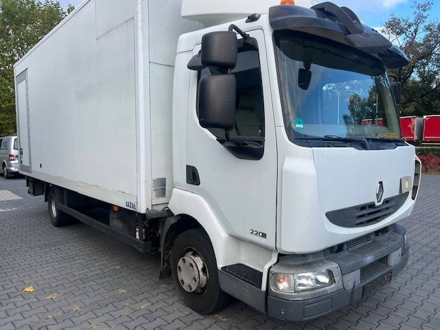 Renault Midlum 220 Midlum 220 DXI - Box truck: picture 2 Renault Midlum 220 Midlum 220 DXI - Box truck: picture 2