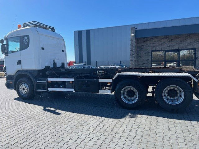 Scania R144-460 V8 .460 6x2 - Container transporter/ Swap body truck: picture 4 Scania R144-460 V8 .460 6x2 - Container transporter/ Swap body truck: picture 4