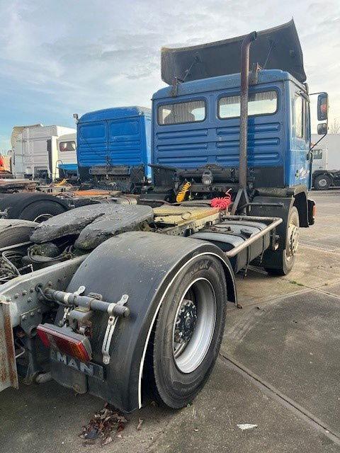 MAN 12.232 18.232 - Tractor unit: picture 3 MAN 12.232 18.232 - Tractor unit: picture 3