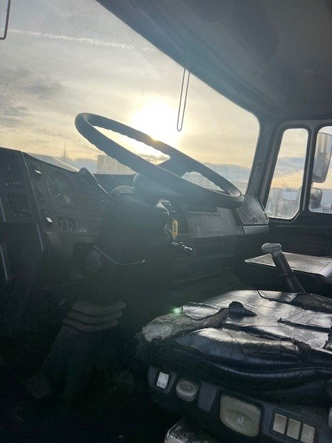 MAN 12.232 18.232 - Tractor unit: picture 5 MAN 12.232 18.232 - Tractor unit: picture 5