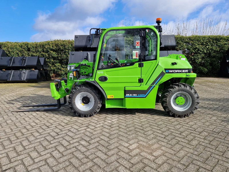 Merlo E-Worker 25.5-90 4x4 - Telescopic handler: picture 2 Merlo E-Worker 25.5-90 4x4 - Telescopic handler: picture 2
