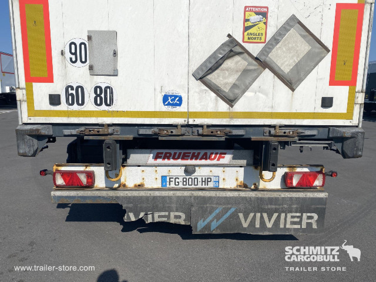 FRUEHAUF Curtainsider Standard Taillift - Curtainsider semi-trailer: picture 4 FRUEHAUF Curtainsider Standard Taillift - Curtainsider semi-trailer: picture 4