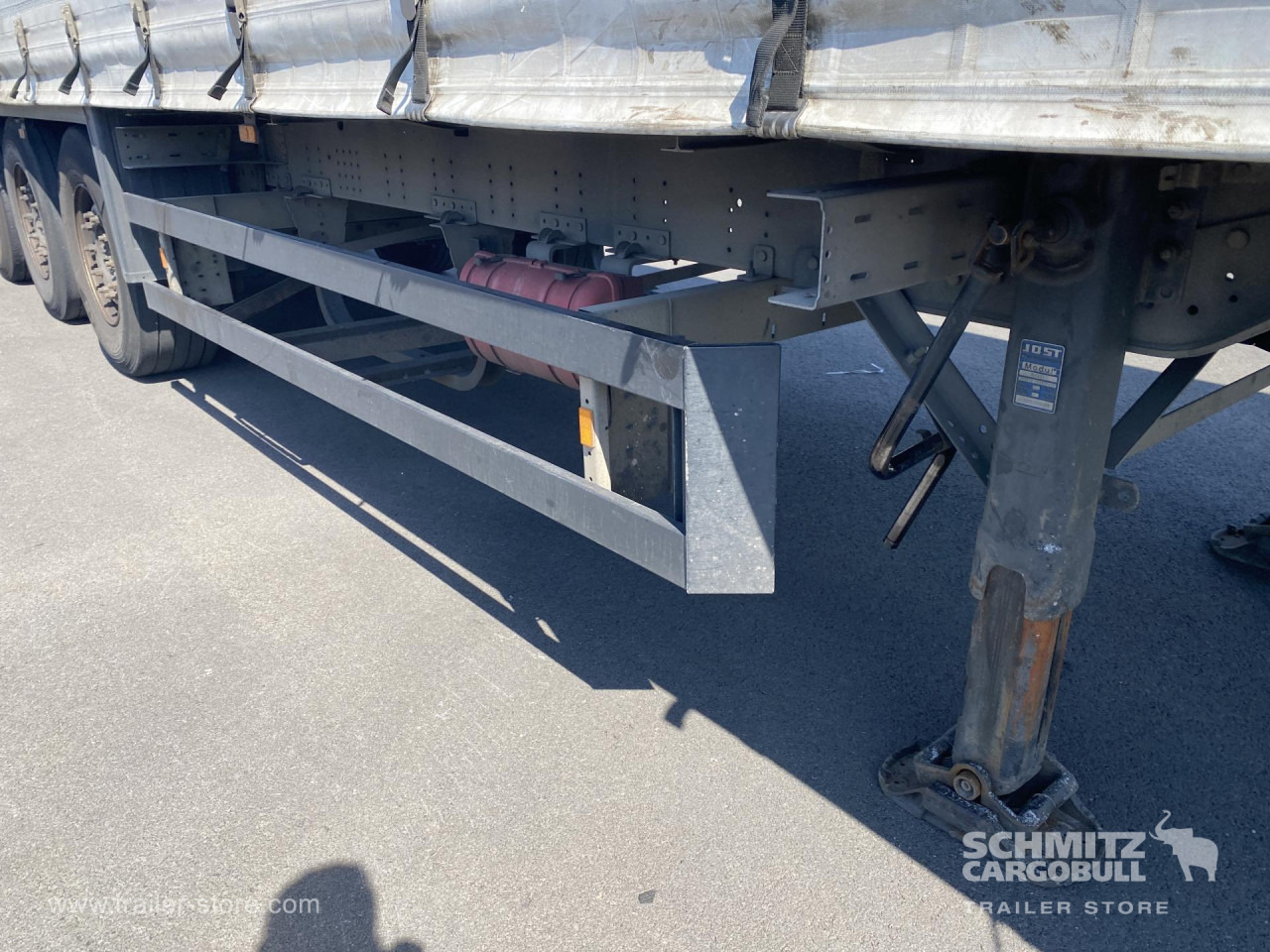 SCHMITZ Curtainsider Standard - Curtainsider semi-trailer: picture 5 SCHMITZ Curtainsider Standard - Curtainsider semi-trailer: picture 5