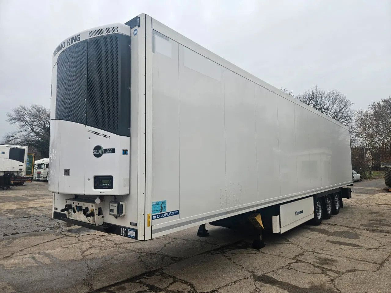 Krone SD Thermo King SLX300i, 2344h, Lift axle A, 227. - Refrigerator semi-trailer: picture 1 Krone SD Thermo King SLX300i, 2344h, Lift axle A, 227. - Refrigerator semi-trailer: picture 1