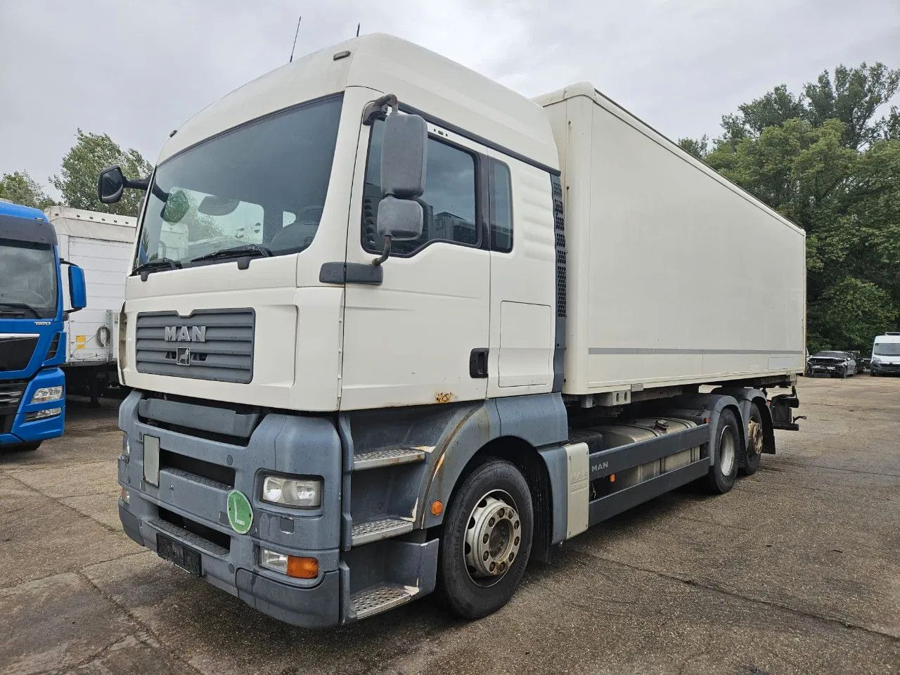 MAN TGA 26.400 BDF Tail Lift Euro5, New Smart2 Tacho - Container transporter/ Swap body truck: picture 1 MAN TGA 26.400 BDF Tail Lift Euro5, New Smart2 Tacho - Container transporter/ Swap body truck: picture 1
