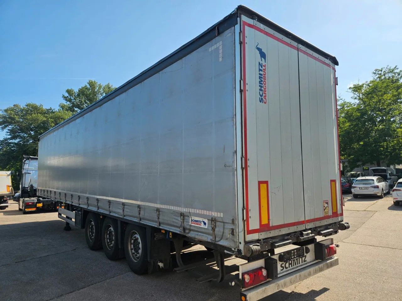 Schmitz Cargobull SCB S3T Standard 4 units! Lifting Axle A&C, XL C - Curtainsider semi-trailer: picture 4 Schmitz Cargobull SCB S3T Standard 4 units! Lifting Axle A&C, XL C - Curtainsider semi-trailer: picture 4