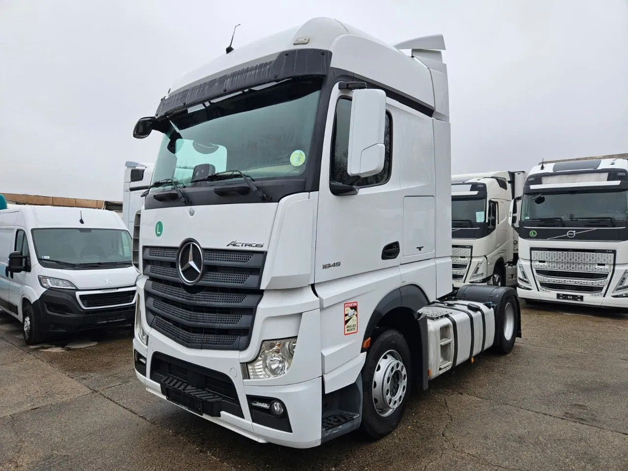Mercedes-Benz Actros 1845 Standard-BigSpace-Stand Klima-2 Unit - Tractor unit: picture 1 Mercedes-Benz Actros 1845 Standard-BigSpace-Stand Klima-2 Unit - Tractor unit: picture 1