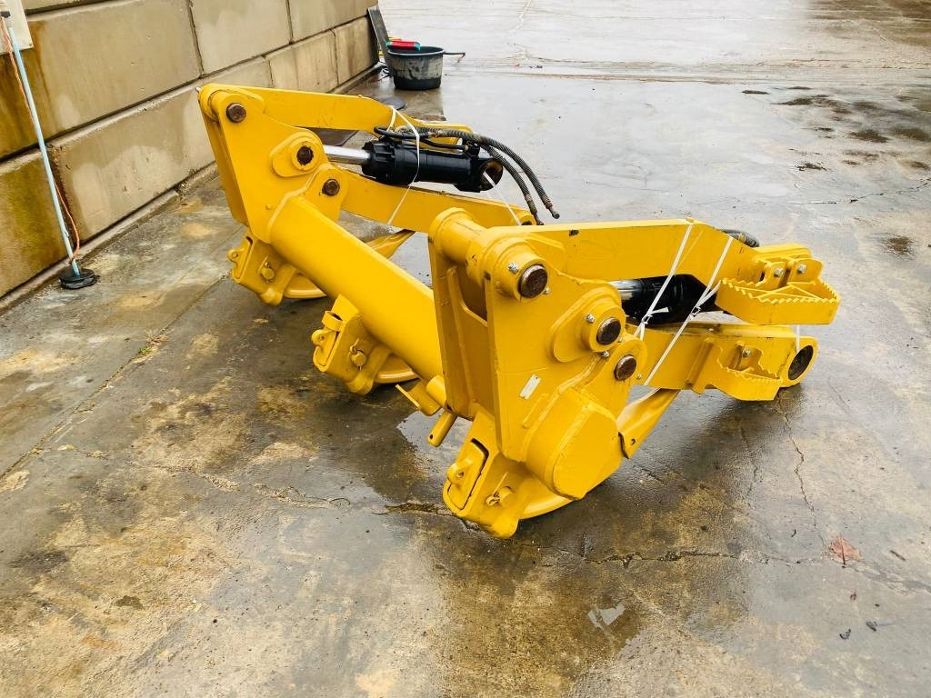 CAT 973 - Crawler loader: picture 2 CAT 973 - Crawler loader: picture 2