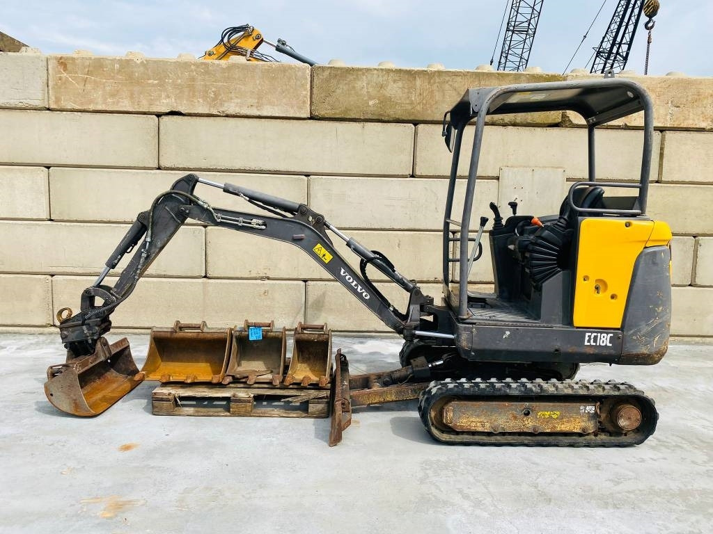 Volvo EC 18 C - Mini excavator: picture 1 Volvo EC 18 C - Mini excavator: picture 1