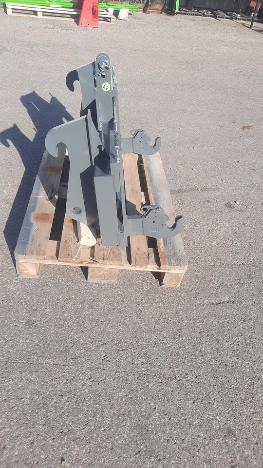 Adapter Volvo Cat Hoflader Radlader auf 3 Punkt Kat II Palettenga - Quick coupler: picture 2 Adapter Volvo Cat Hoflader Radlader auf 3 Punkt Kat II Palettenga - Quick coupler: picture 2
