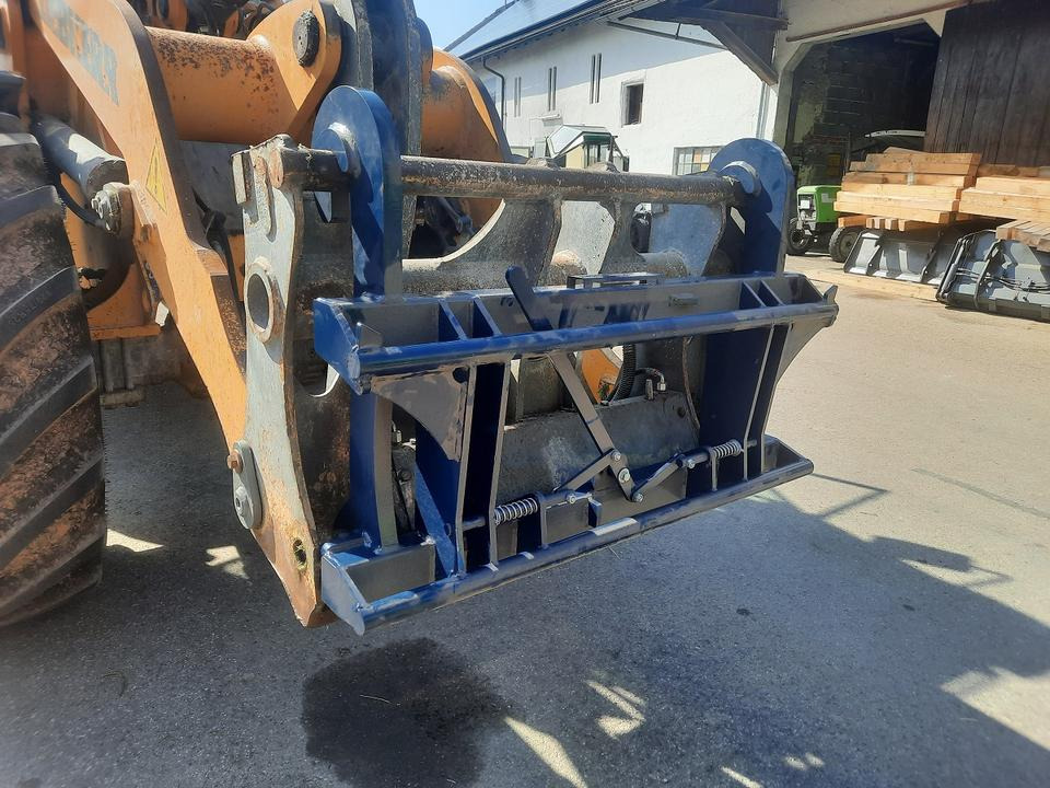 Euroadapter Liebherr 544 Radlader Euro Schnellwechsler Adapter - Quick coupler for Wheel loader: picture 1 Euroadapter Liebherr 544 Radlader Euro Schnellwechsler Adapter - Quick coupler for Wheel loader: picture 1