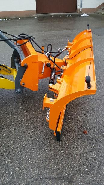 Schneeschild 2,6m Komatsu Atlas Schlepper Radlader Hoflader - Snow plough: picture 3 Schneeschild 2,6m Komatsu Atlas Schlepper Radlader Hoflader - Snow plough: picture 3