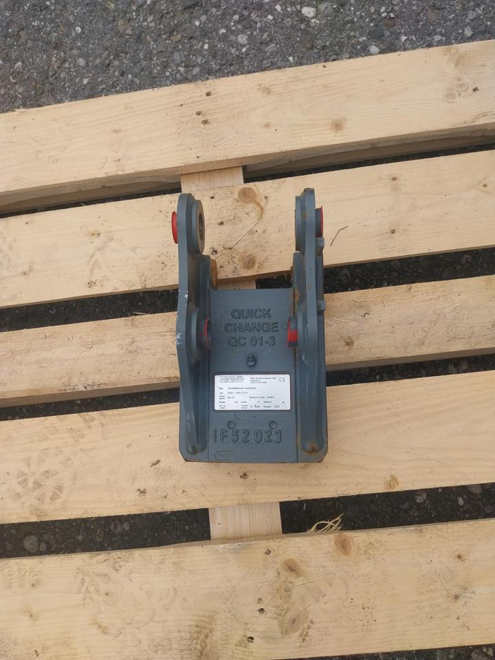 Neuen Schnellwechsler MS 01 1 - 2,5 to Minibagger Volvo Neuson - Quick coupler for Mini excavator: picture 1 Neuen Schnellwechsler MS 01 1 - 2,5 to Minibagger Volvo Neuson - Quick coupler for Mini excavator: picture 1