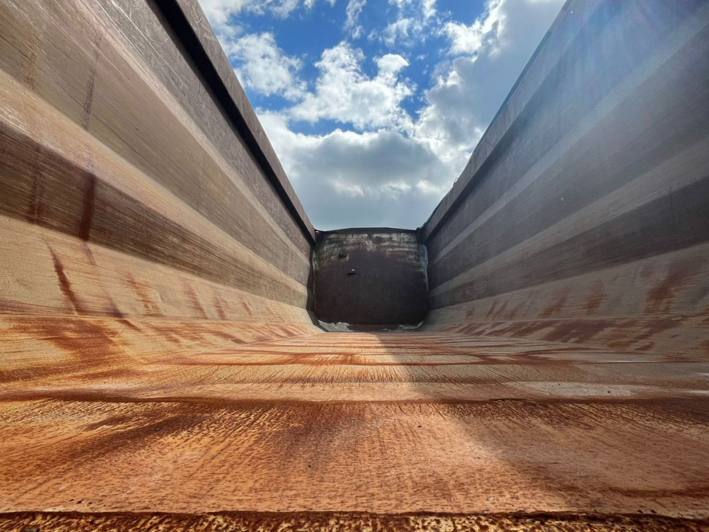 KEMPF KEMPF Hinterkippmulde Kippauflieger SKM 35/3 40m³ Stahl - Tipper semi-trailer: picture 5 KEMPF KEMPF Hinterkippmulde Kippauflieger SKM 35/3 40m³ Stahl - Tipper semi-trailer: picture 5