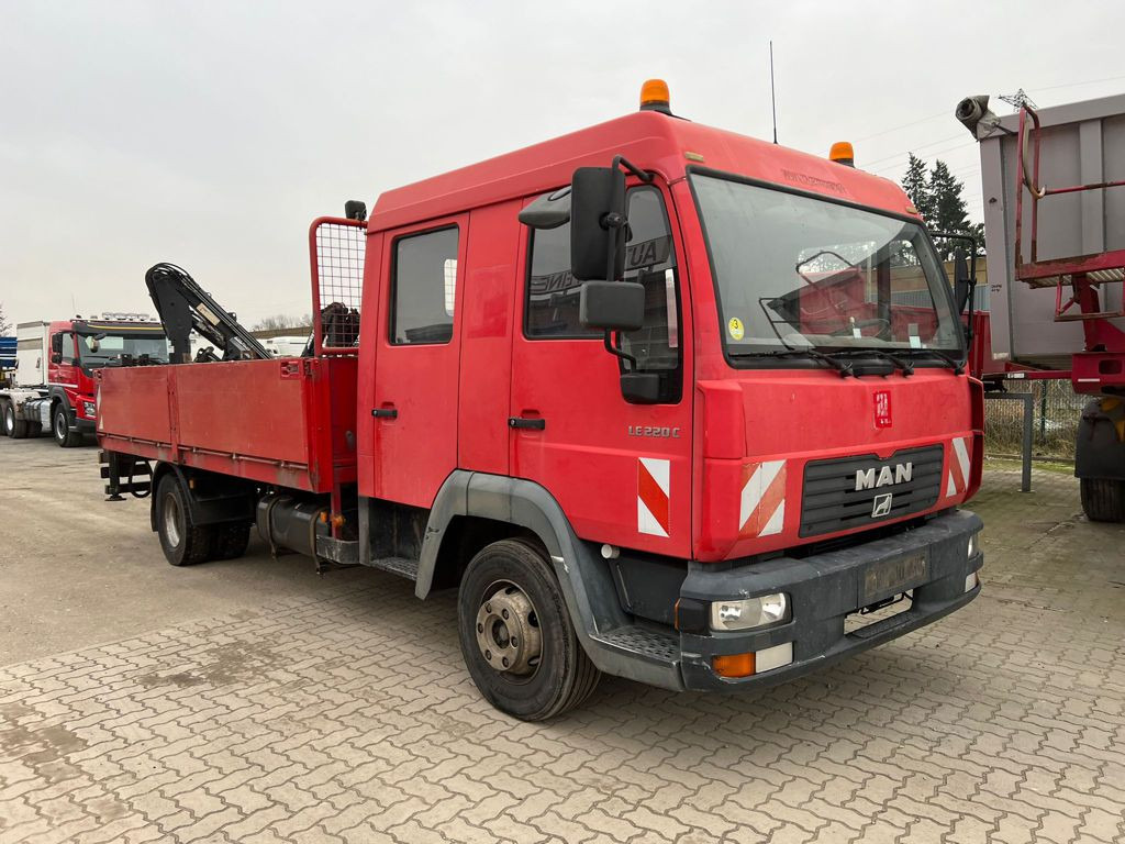 MAN LE 12.225 LC Pritsche Heckkran 6 Zylinder Doka Topzust - Dropside/ Flatbed truck, Crane truck: picture 2 MAN LE 12.225 LC Pritsche Heckkran 6 Zylinder Doka Topzust - Dropside/ Flatbed truck, Crane truck: picture 2