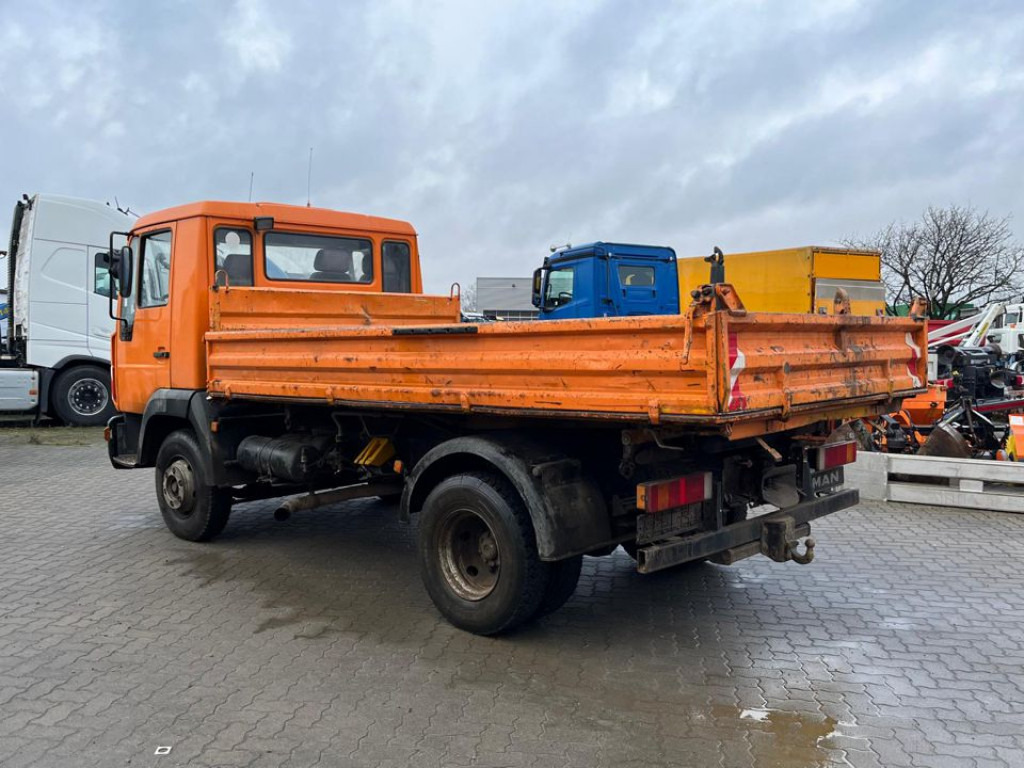 MAN MAN LE 2-Achs Kipper 8.180 K Meiller - Tipper: picture 4 MAN MAN LE 2-Achs Kipper 8.180 K Meiller - Tipper: picture 4