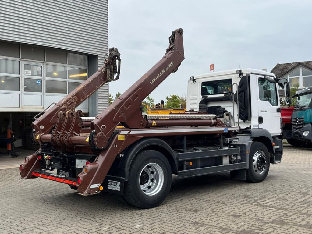 Skip loader truck MAN TG-M 18.320 4x2 Absetzkipper Meiller, Funk: picture 9