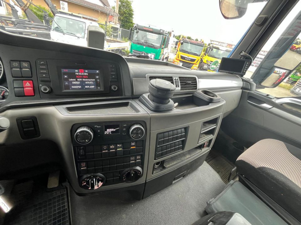 Tipper MAN TG-S 26.500 6x6 BB 3-Achs Allradkipper Bordmatik: picture 13 Tipper MAN TG-S 26.500 6x6 BB 3-Achs Allradkipper Bordmatik: picture 13