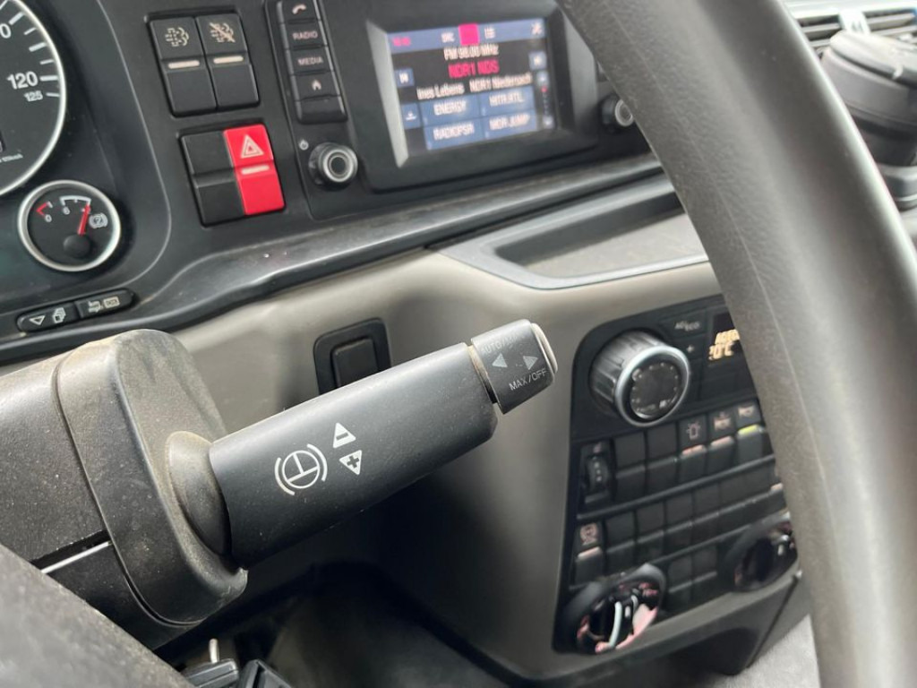 Tipper MAN TG-S 26.500 6x6 BB 3-Achs Allradkipper Bordmatik: picture 12 Tipper MAN TG-S 26.500 6x6 BB 3-Achs Allradkipper Bordmatik: picture 12