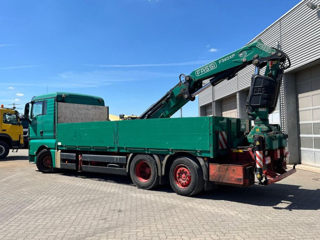 MAN TG-X 26.440 6x2-2 BL Pritsche Heckkran Fassi 360 - Crane truck: picture 3 MAN TG-X 26.440 6x2-2 BL Pritsche Heckkran Fassi 360 - Crane truck: picture 3
