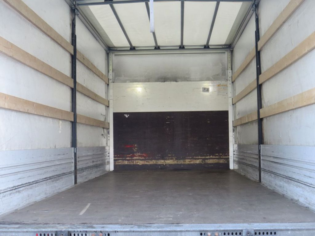 Mercedes-Benz Atego 1224 L Pritsche LBW LBW 1.5to - Curtainsider truck: picture 4 Mercedes-Benz Atego 1224 L Pritsche LBW LBW 1.5to - Curtainsider truck: picture 4
