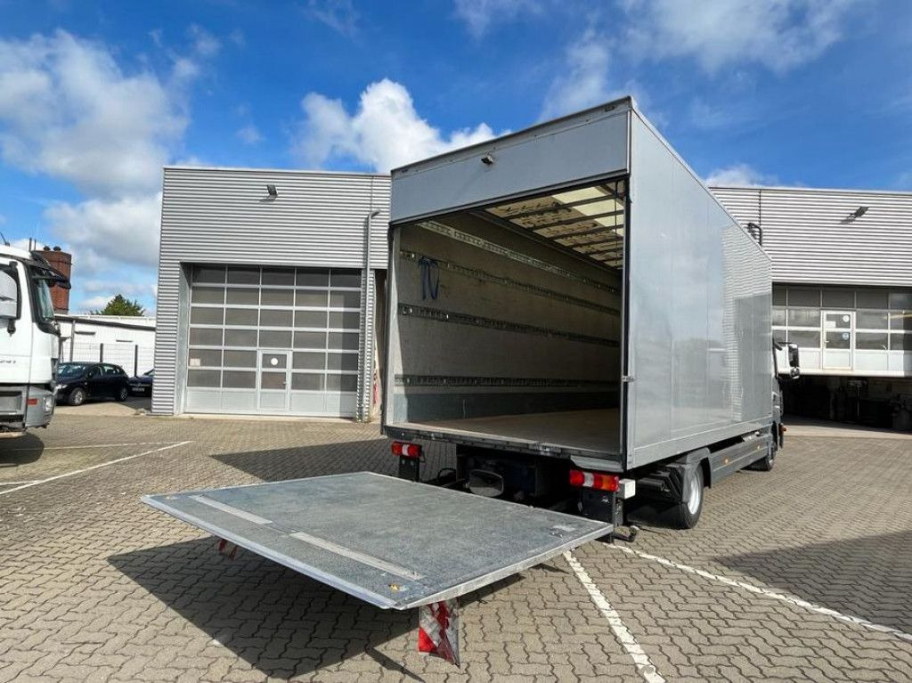 Mercedes-Benz Atego 818 L Möbelkoffer LBW Möbelkoffer gr.Fhs+S - Box truck: picture 4 Mercedes-Benz Atego 818 L Möbelkoffer LBW Möbelkoffer gr.Fhs+S - Box truck: picture 4