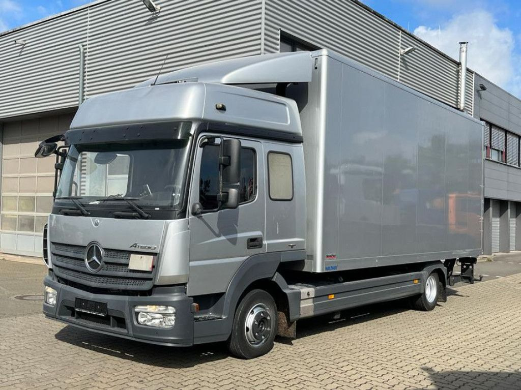 Mercedes-Benz Atego 818 L Möbelkoffer LBW Möbelkoffer gr.Fhs+S - Box truck: picture 1 Mercedes-Benz Atego 818 L Möbelkoffer LBW Möbelkoffer gr.Fhs+S - Box truck: picture 1