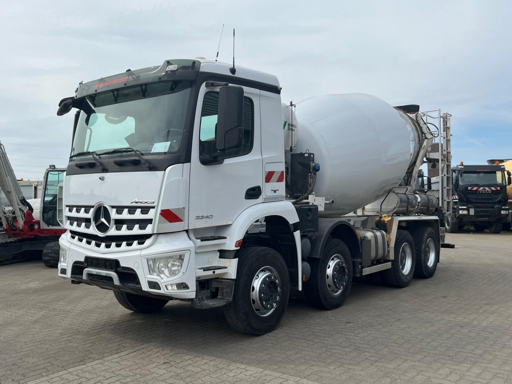 MERCEDES-BENZ Arocs 3240 B 8x4 Betonmischer Deutsch Top AP Achsen - Truck: picture 1 MERCEDES-BENZ Arocs 3240 B 8x4 Betonmischer Deutsch Top AP Achsen - Truck: picture 1