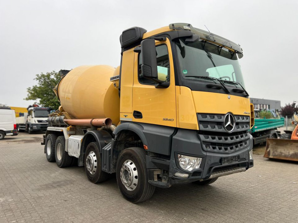 MERCEDES-BENZ Arocs 3240 B 8x4 Betonmischer Deutsch Top Liebherr - Truck: picture 2 MERCEDES-BENZ Arocs 3240 B 8x4 Betonmischer Deutsch Top Liebherr - Truck: picture 2