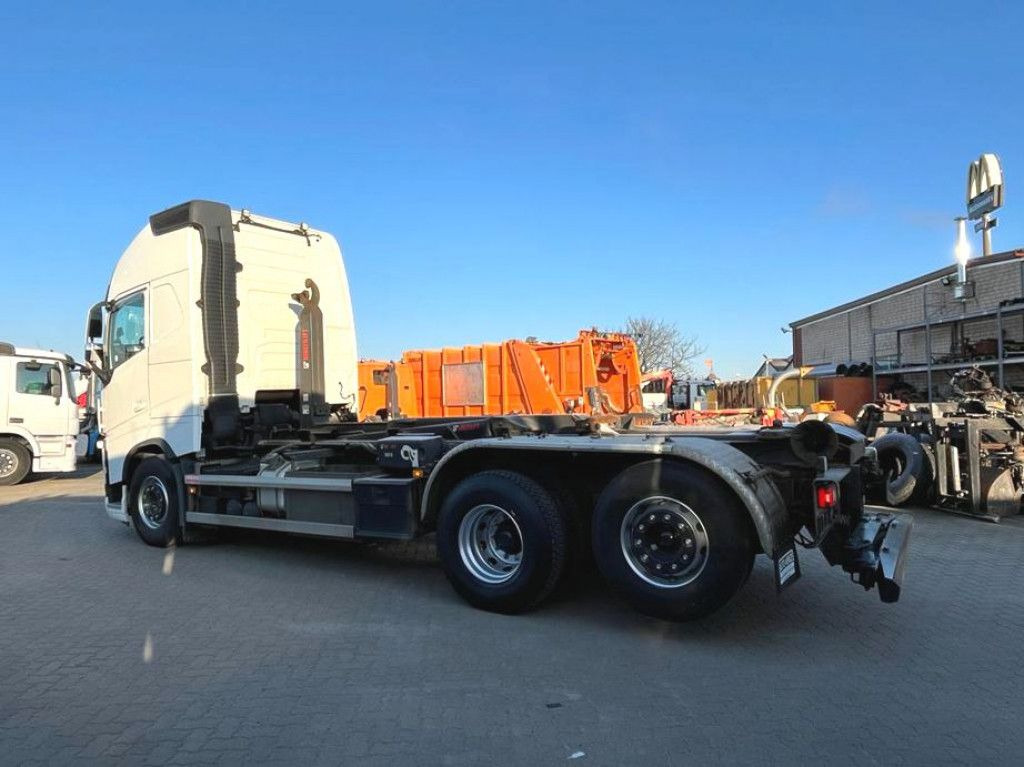 Volvo FH 500 6x2 Abrollkipper Funkfernbedienung - Hook lift truck: picture 3 Volvo FH 500 6x2 Abrollkipper Funkfernbedienung - Hook lift truck: picture 3