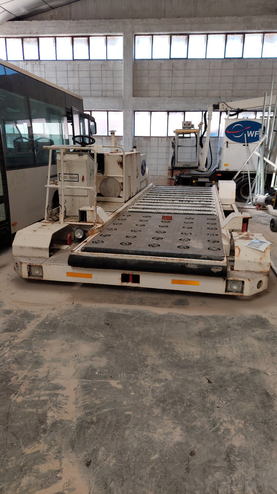 CLT-8 speedloader FMC - Aircraft cargo loader: picture 1 CLT-8 speedloader FMC - Aircraft cargo loader: picture 1