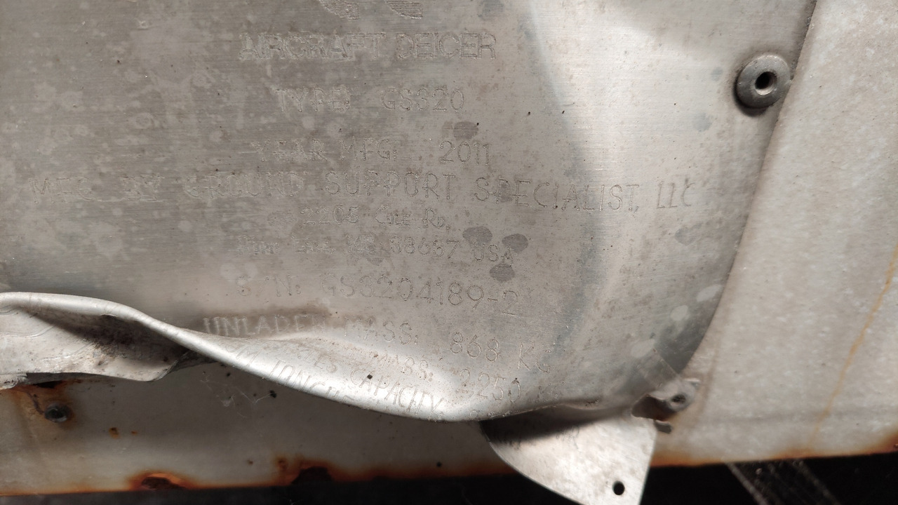 Aircraft deicer JBT GS320 Towable De-icer: picture 7 Aircraft deicer JBT GS320 Towable De-icer: picture 7