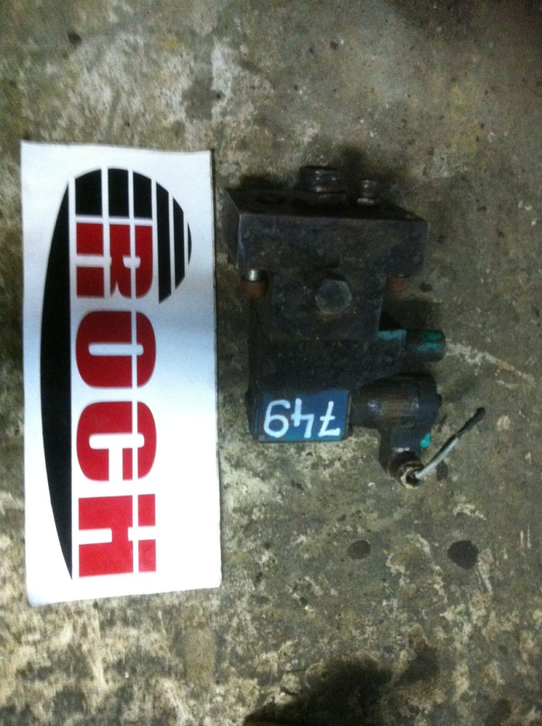 BOSCH 0810020401 315Bar 042 081WV04P1N139WS012/00A0 + CEWKA - Hydraulic valve for Construction machinery: picture 1 BOSCH 0810020401 315Bar 042 081WV04P1N139WS012/00A0 + CEWKA - Hydraulic valve for Construction machinery: picture 1