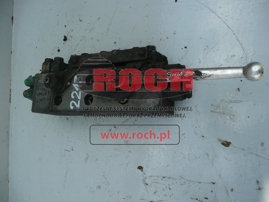 LIEBHERR 5515531 071619 - Hydraulic valve for Road sweeper: picture 1 LIEBHERR 5515531 071619 - Hydraulic valve for Road sweeper: picture 1