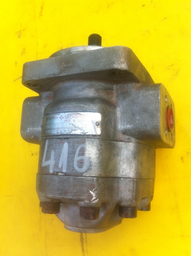 SPERRY VICKERS GMC2-12-H10F-10R - Hydraulic motor for Construction machinery: picture 1 SPERRY VICKERS GMC2-12-H10F-10R - Hydraulic motor for Construction machinery: picture 1