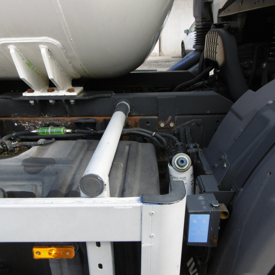 IVECO 130.24 LPG GAS Tank - Tank truck: picture 5 IVECO 130.24 LPG GAS Tank - Tank truck: picture 5