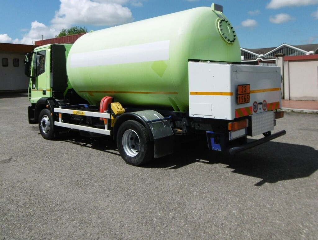IVECO LPG GAS Tank - Tank truck: picture 3 IVECO LPG GAS Tank - Tank truck: picture 3
