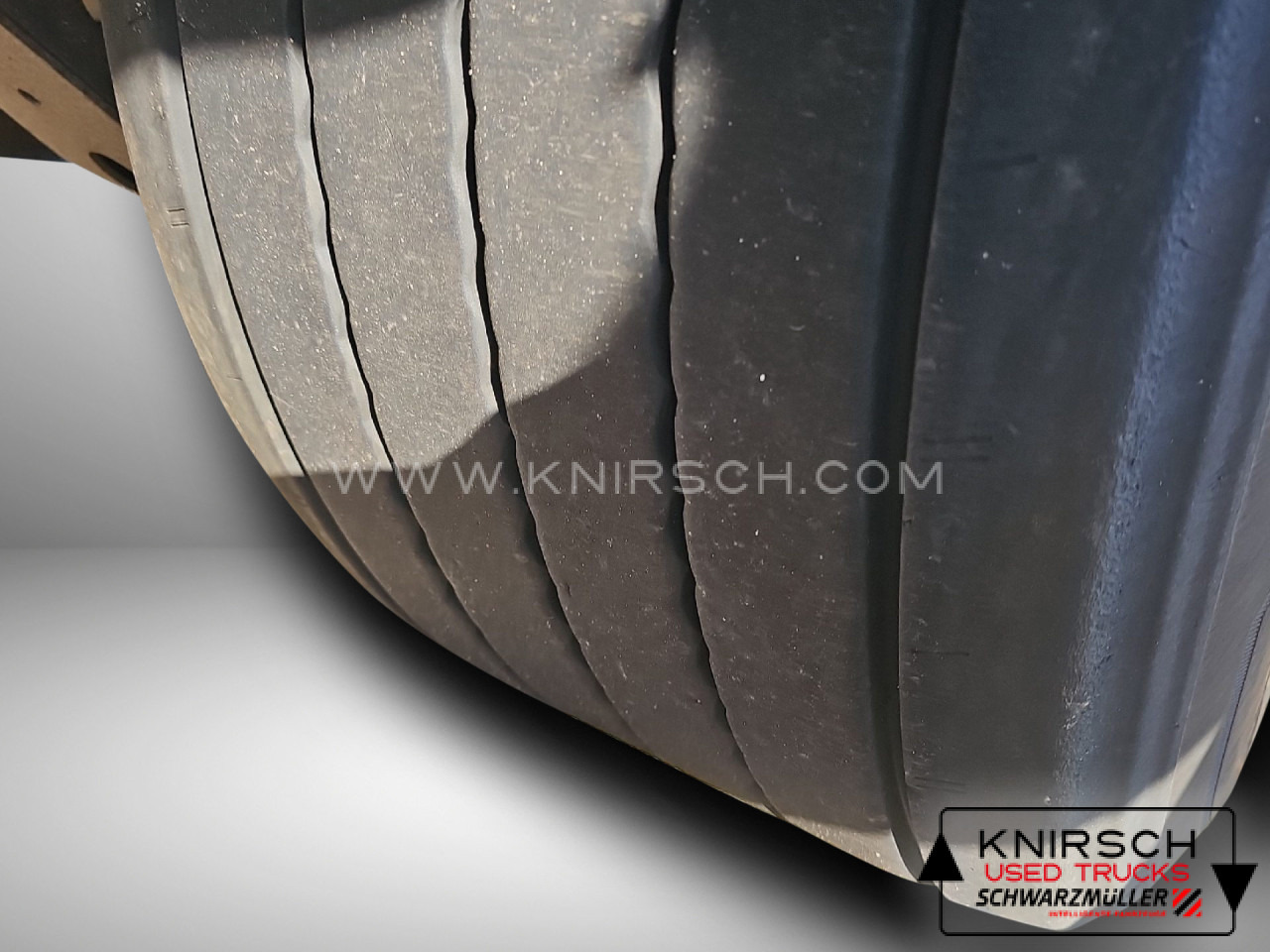 SCHWARZMUELLER J-3A-80 Plateausattel - Dropside/ Flatbed trailer: picture 5 SCHWARZMUELLER J-3A-80 Plateausattel - Dropside/ Flatbed trailer: picture 5