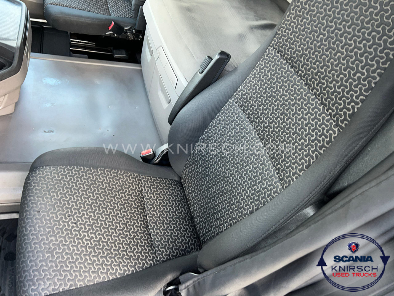 SCANIA R450A4X2NA PTO ADR FL - Tractor unit: picture 4 SCANIA R450A4X2NA PTO ADR FL - Tractor unit: picture 4