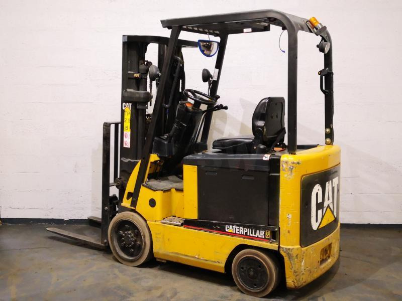 Caterpillar EC25N - Electric forklift: picture 3 Caterpillar EC25N - Electric forklift: picture 3