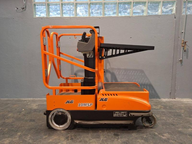 JLG 10MSP - Vertical mast lift: picture 3 JLG 10MSP - Vertical mast lift: picture 3