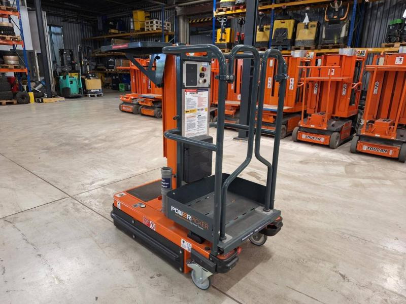 JLG POWER PICKER - Vertical mast lift: picture 1 JLG POWER PICKER - Vertical mast lift: picture 1