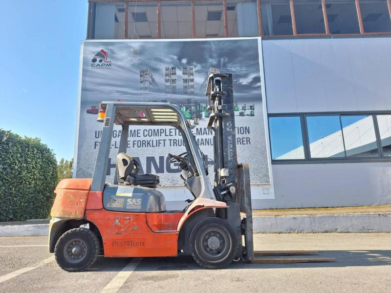 Toyota 62-7FDF25 - Diesel forklift: picture 3 Toyota 62-7FDF25 - Diesel forklift: picture 3