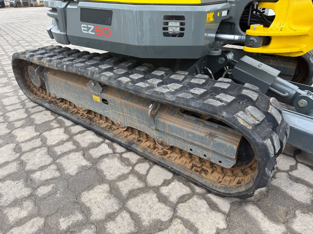 Wacker EZ 50, Bj 24, 300 BH, Gummiketten, HS03, TL - Mini excavator: picture 4 Wacker EZ 50, Bj 24, 300 BH, Gummiketten, HS03, TL - Mini excavator: picture 4