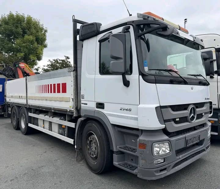 MERCEDES-BENZ Fassi Hiab Palfinger PK 18002D - Crane truck: picture 1 MERCEDES-BENZ Fassi Hiab Palfinger PK 18002D - Crane truck: picture 1