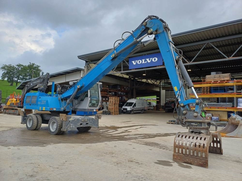 Fuchs MHL 331 - Waste/ Industry handler: picture 1 Fuchs MHL 331 - Waste/ Industry handler: picture 1